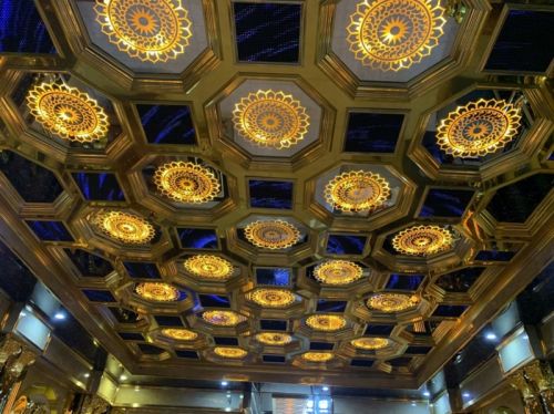 Đèn led phòng karaoke đơn giản tự lắp đặt được