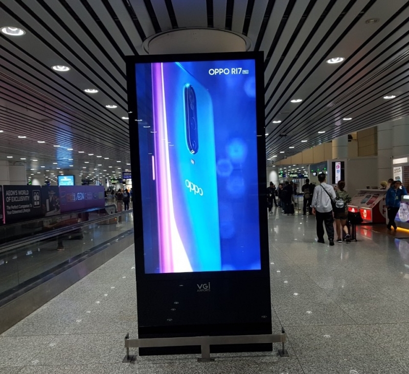 Màn hình led quảng cáo hộp cây di động
