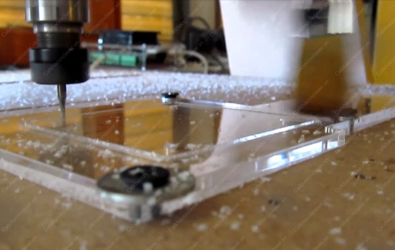 Xưởng gia công mica CNC