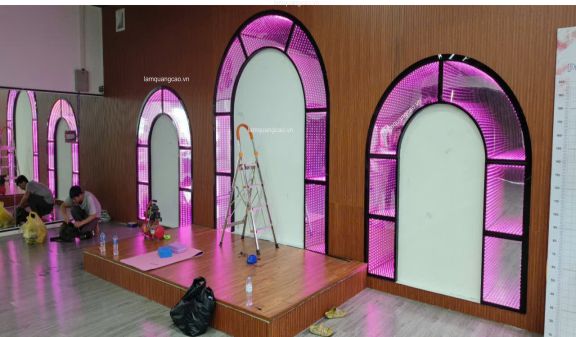 Xưởng làm đen led gương vô cực