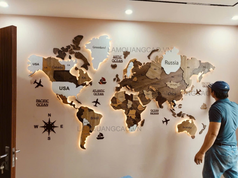 Mẫu bản đồ thế giới treo tường mới nhất đèn led